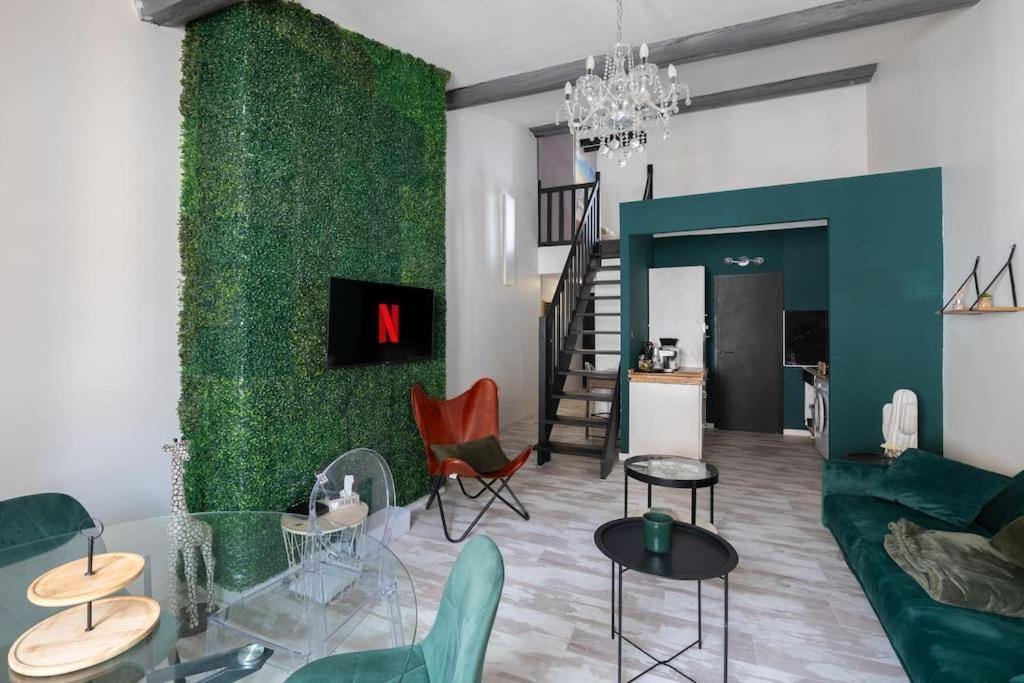 Duplex Elegant A Appartement Montauban